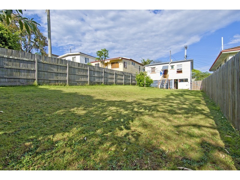 49 MacDonald Street, Lota QLD 4179