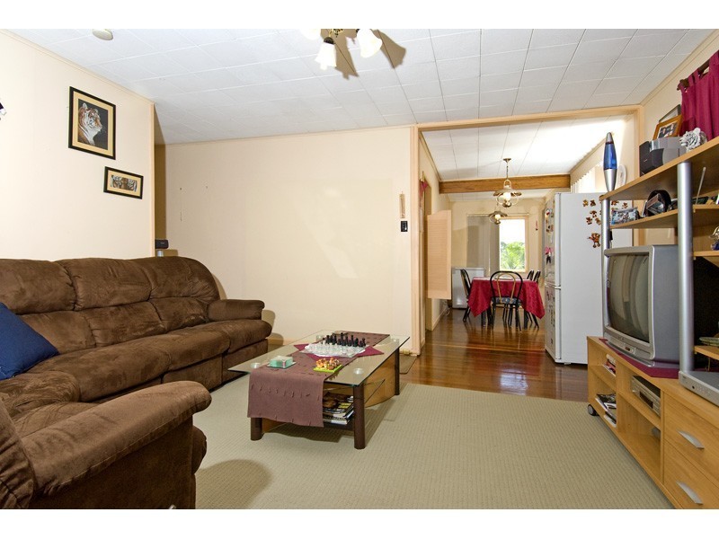 74 Milanion Crescent, Carindale QLD 4152