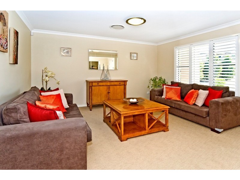 16 Gumdale Street, Wakerley QLD 4154