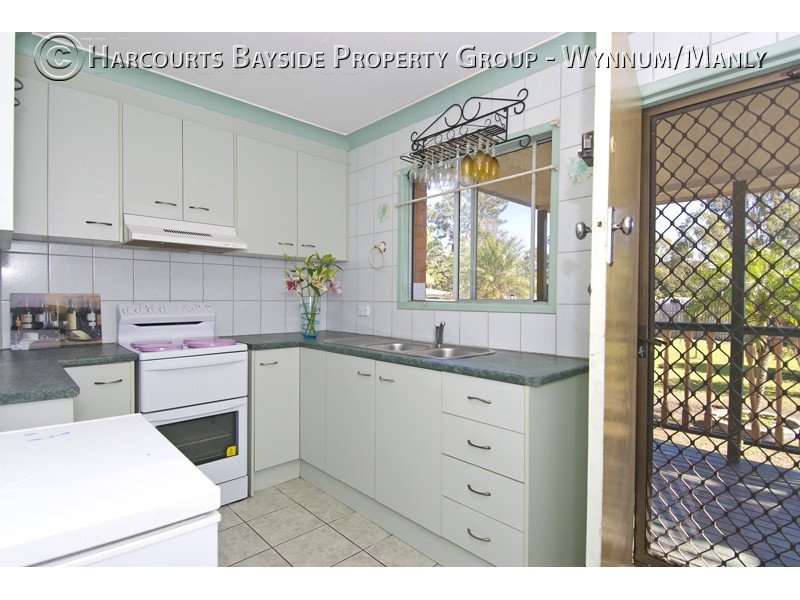 211 Kianawah Road, Wynnum West QLD 4178