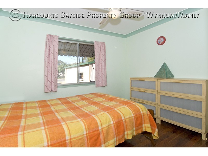 211 Kianawah Road, Wynnum West QLD 4178
