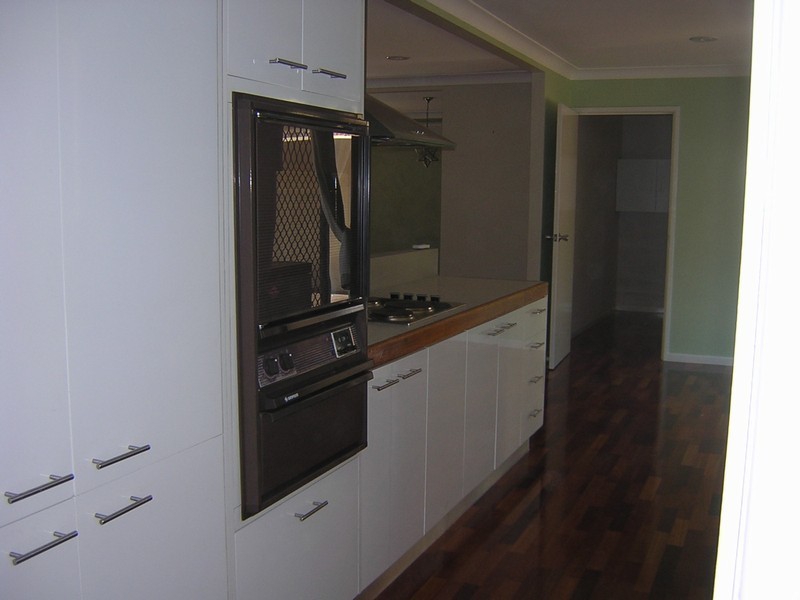 4 Peel Street, Cleveland QLD 4163