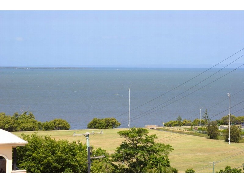 39 Warra Street, Wynnum QLD 4178