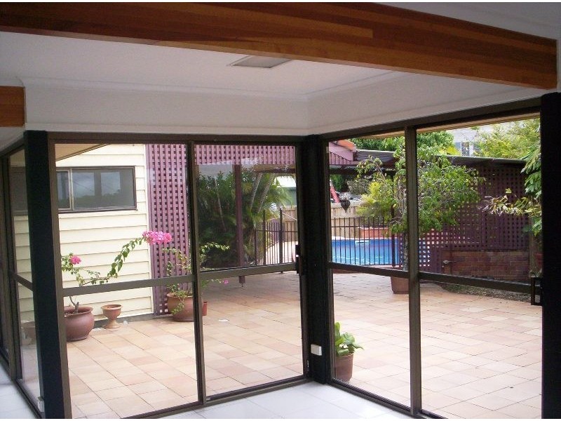 39 Warra Street, Wynnum QLD 4178