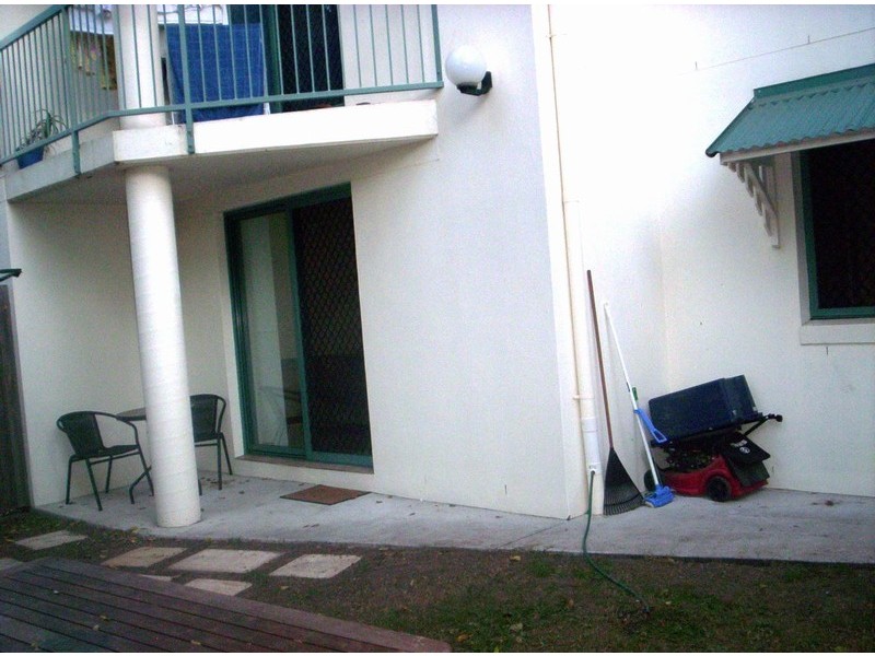 1/32 Pashen Street, Morningside QLD 4170