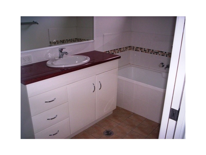 11 Cobbler Place, Hemmant QLD 4174