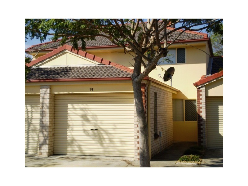 74/19 Doughboy Parade, Hemmant QLD 4174