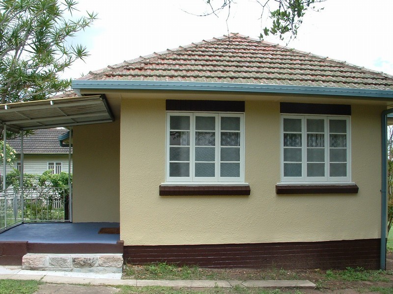 21 Sandy Camp Road, Wynnum QLD 4178