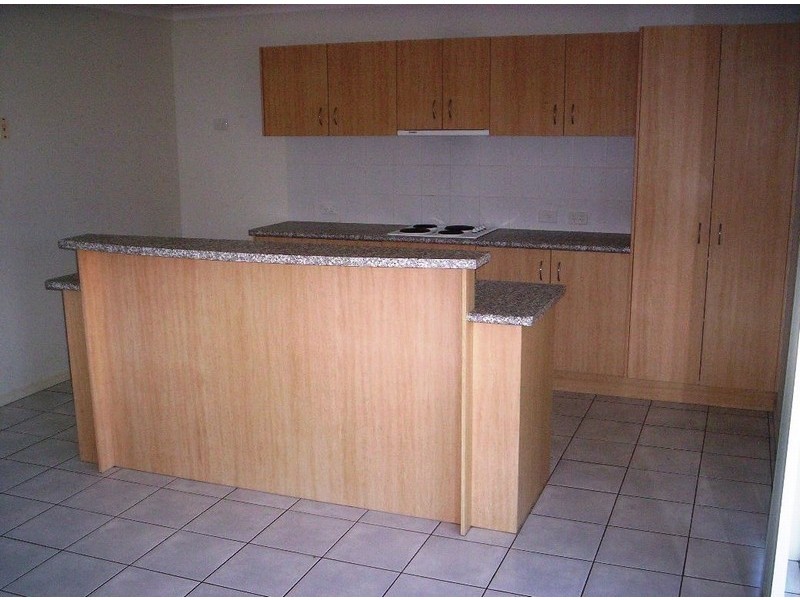 35 Pinewood Street, Wynnum West QLD 4178