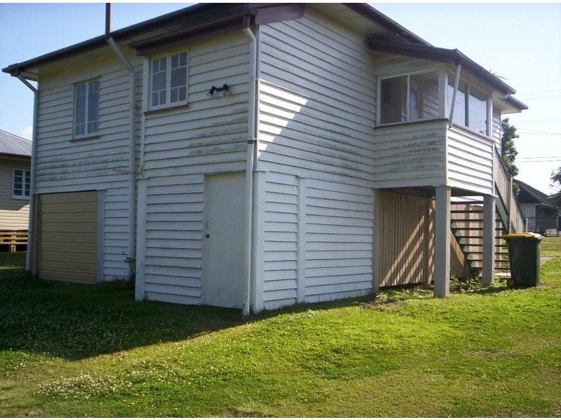 77 Whites Road, Manly West QLD 4179