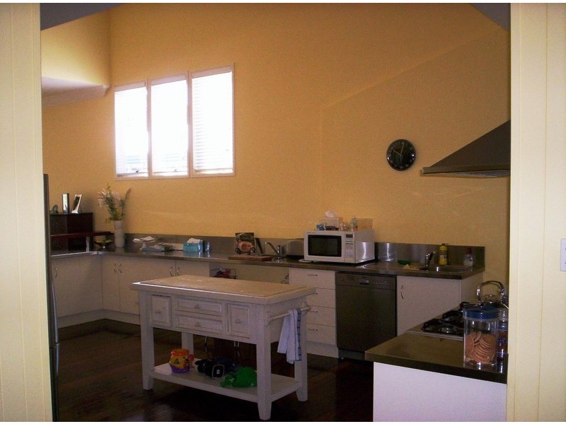 103 Waterview Avenue, Wynnum QLD 4178