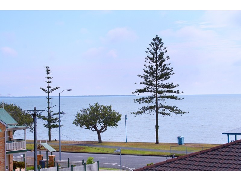 10 Cedar Street, Wynnum QLD 4178