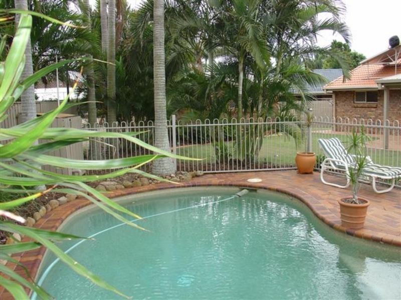 35 Calloway Place, Manly West QLD 4179