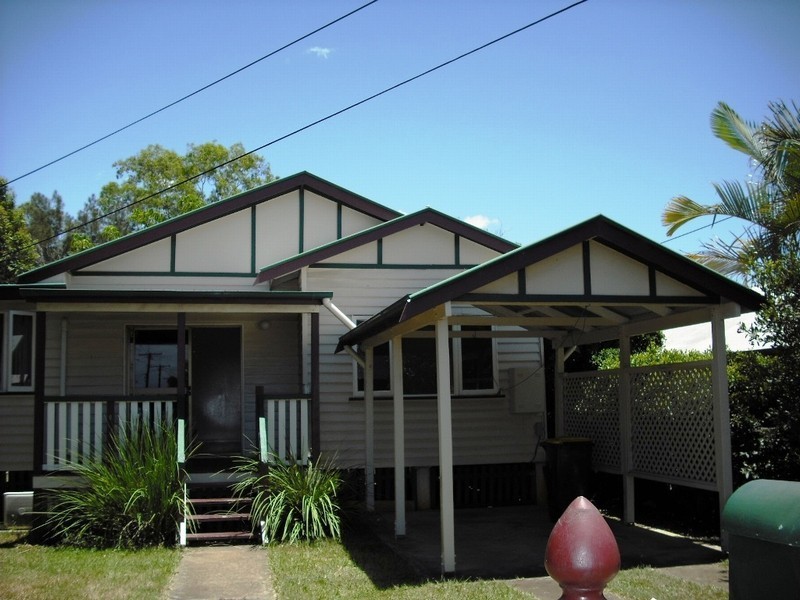 15 Bowring Street, Lota QLD 4179