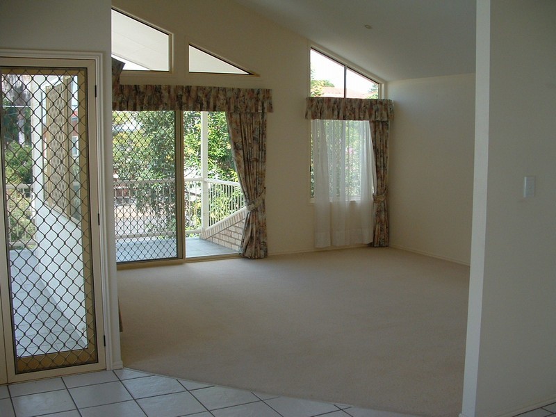 33 Pine Street, Wynnum QLD 4178