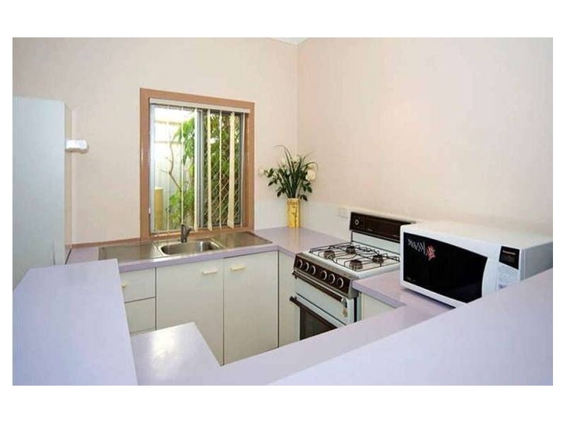 63 Blackwood Road, Manly West QLD 4179