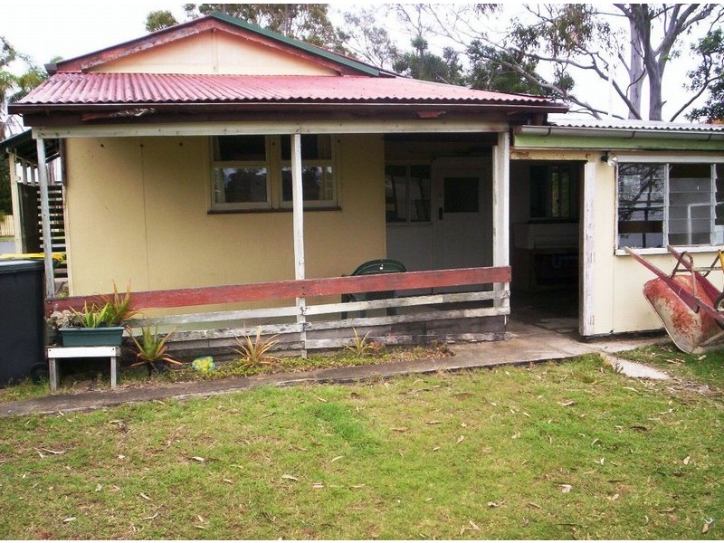 61 Ferry Road, Thorneside QLD 4158
