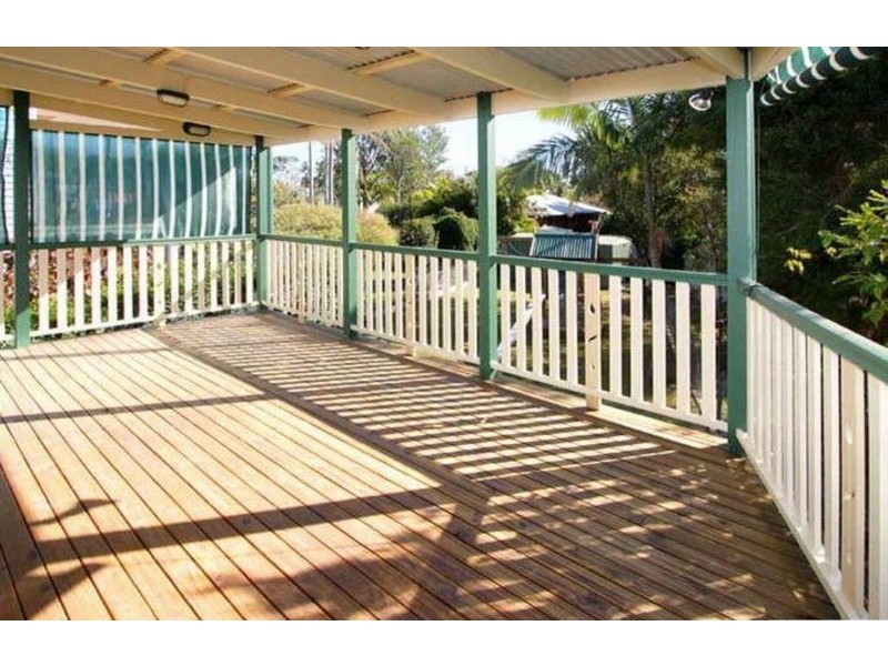 11 Moreton Avenue, Wynnum QLD 4178
