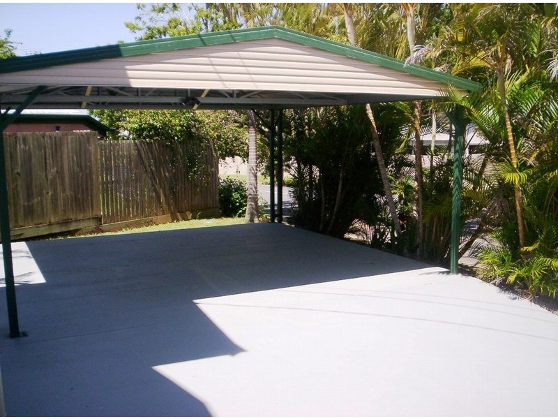 11 Moreton Avenue, Wynnum QLD 4178