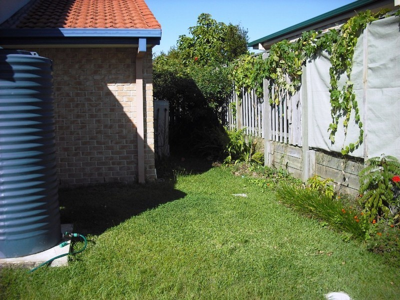 1 Holland Crescent, Wynnum West QLD 4178