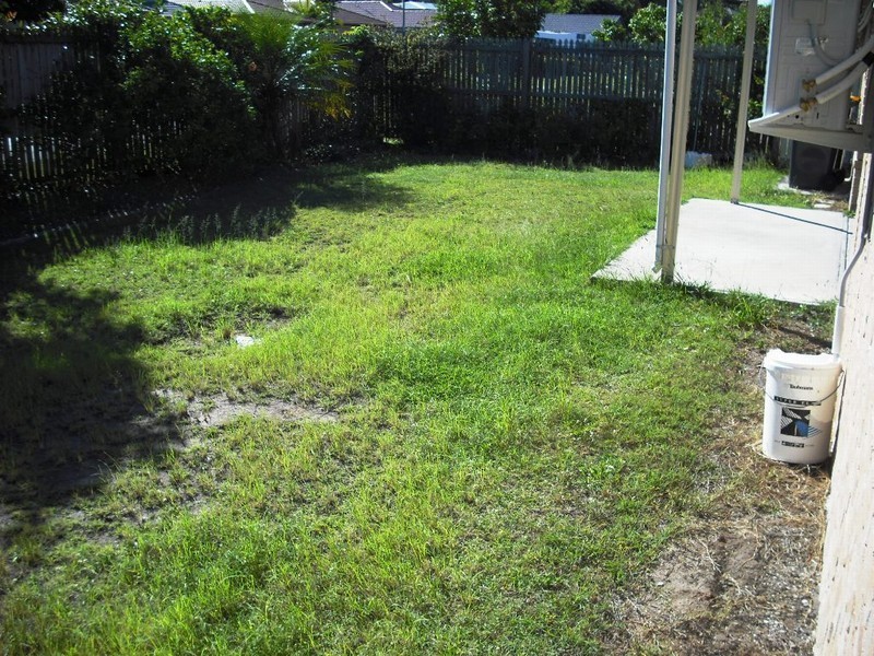 1 Holland Crescent, Wynnum West QLD 4178