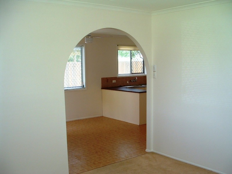 17 Daniel Street, Lota QLD 4179