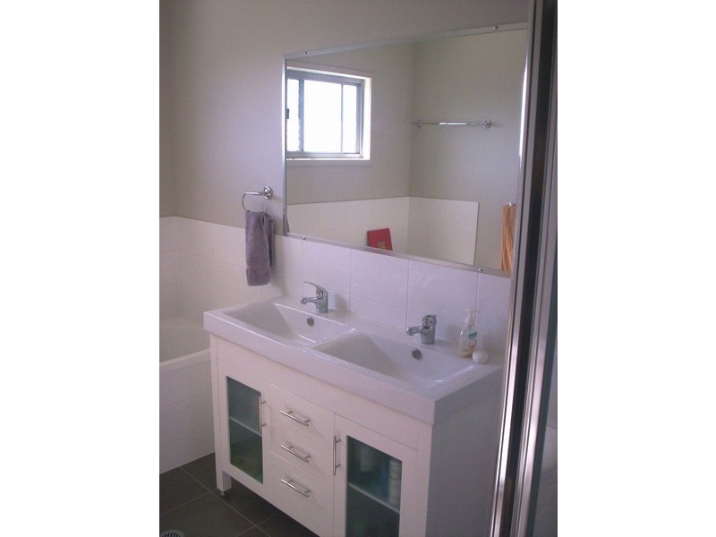 4/32 Drayton Terrace, Wynnum QLD 4178