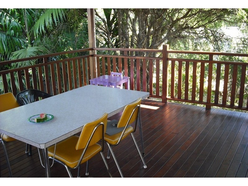 30 Madgwick Street, Wynnum QLD 4178