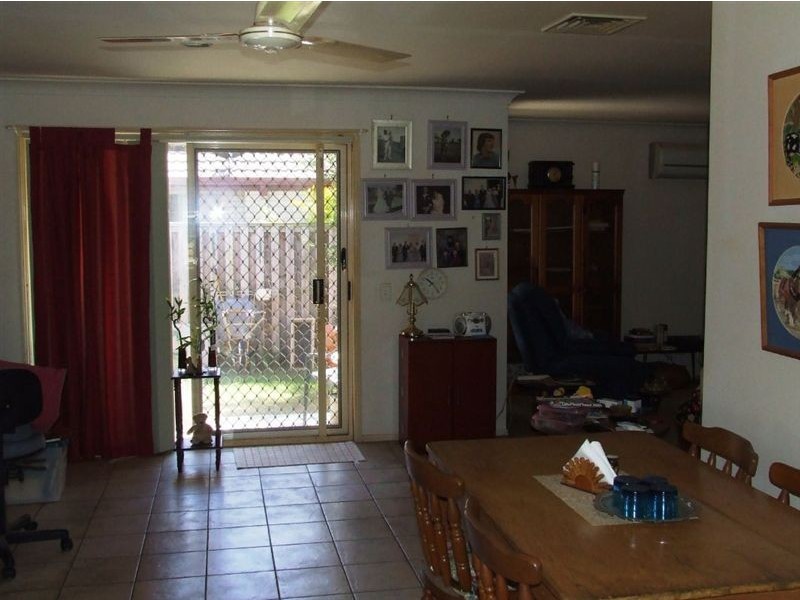 50 Matthews Way, Wakerley QLD 4154