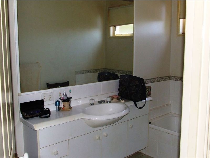 50 Matthews Way, Wakerley QLD 4154
