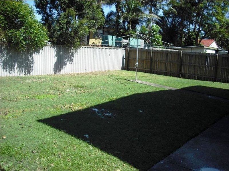 88 Chandos Street, Wynnum West QLD 4178