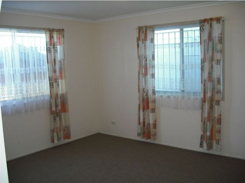 19 Walnut Street, Wynnum QLD 4178