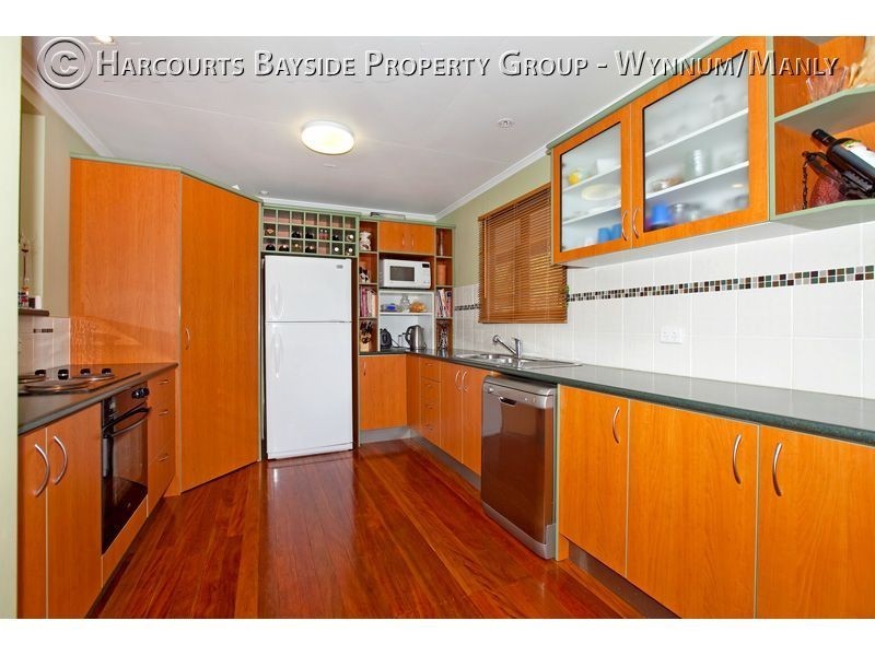 14 Cranleigh Street, Wynnum West QLD 4178