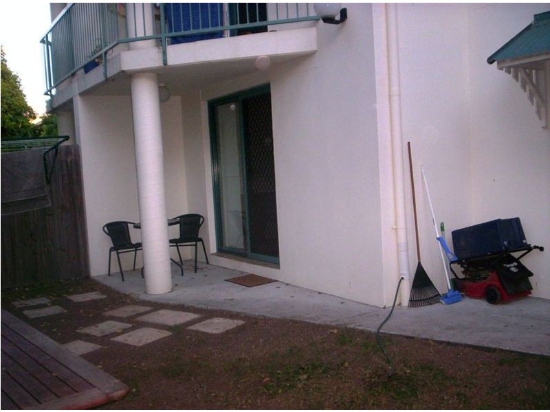 1/32 Pashen Street, Morningside QLD 4170