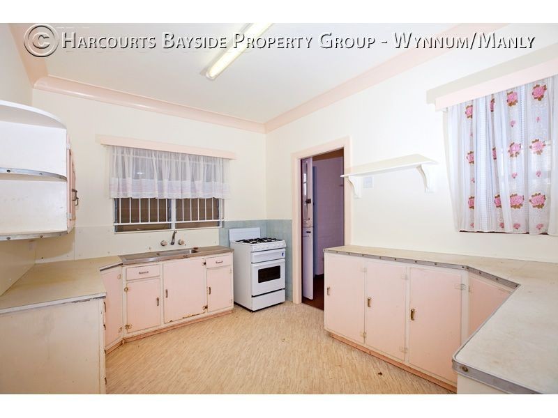 89 Waterview Avenue, Wynnum QLD 4178