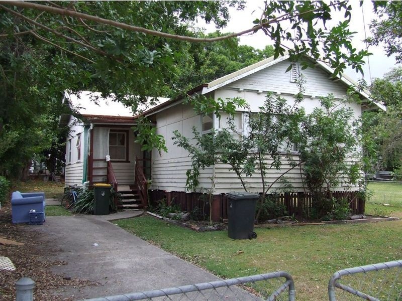 130 Selina Street, Wynnum QLD 4178