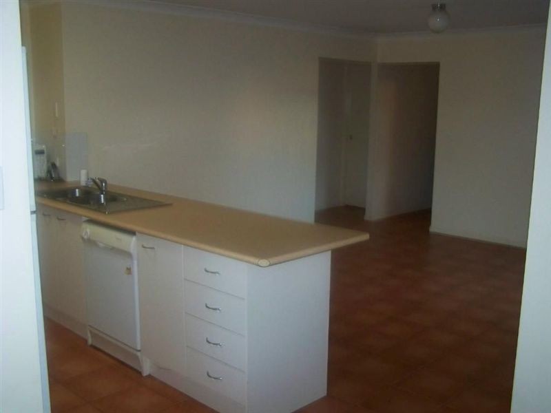 5 Tracey Street, Wynnum West QLD 4178