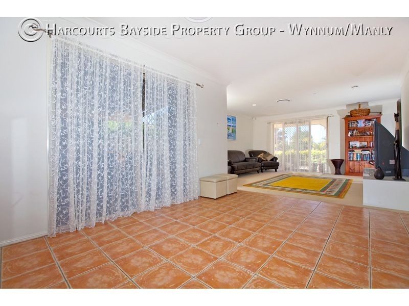 46 Matthews Way, Wakerley QLD 4154