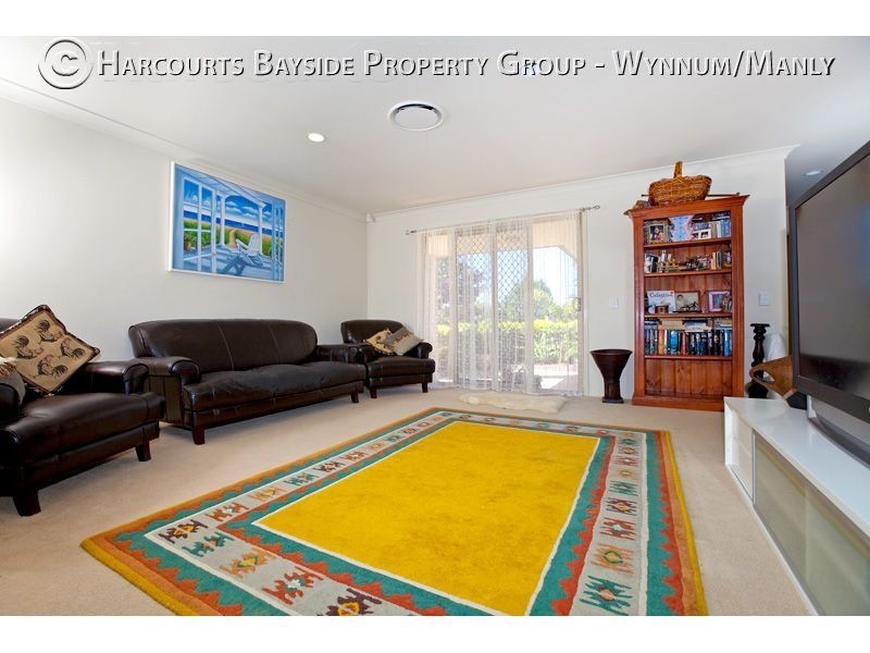 46 Matthews Way, Wakerley QLD 4154