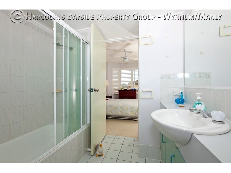 2/120 Akonna Street, Wynnum QLD 4178