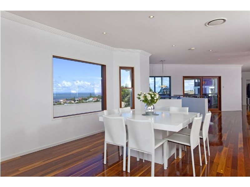 50 Prospect Street, Wynnum QLD 4178