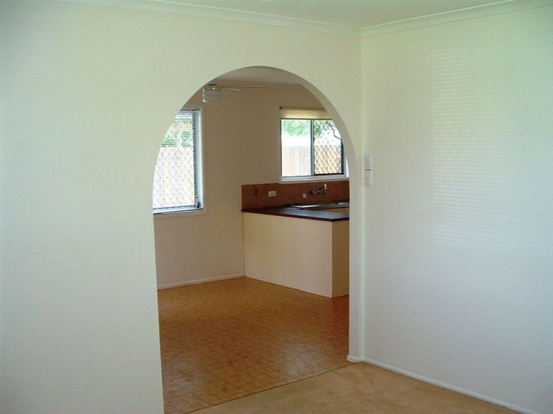 17 Daniel Street, Lota QLD 4179