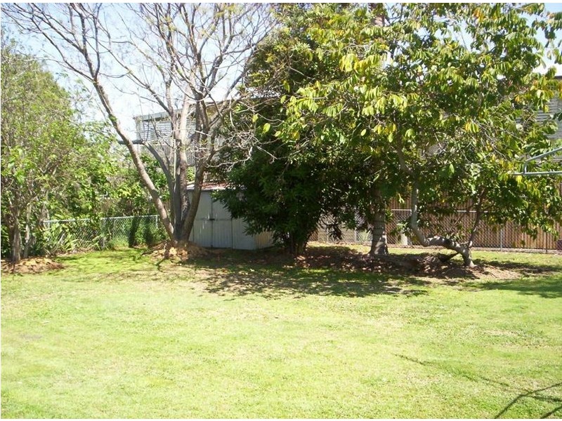 168 Barrack Road, Cannon Hill QLD 4170