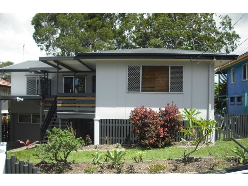 24 Lithgow Street, Wynnum QLD 4178