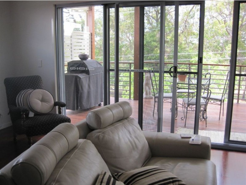 97 Tamaree Avenue, Wynnum QLD 4178