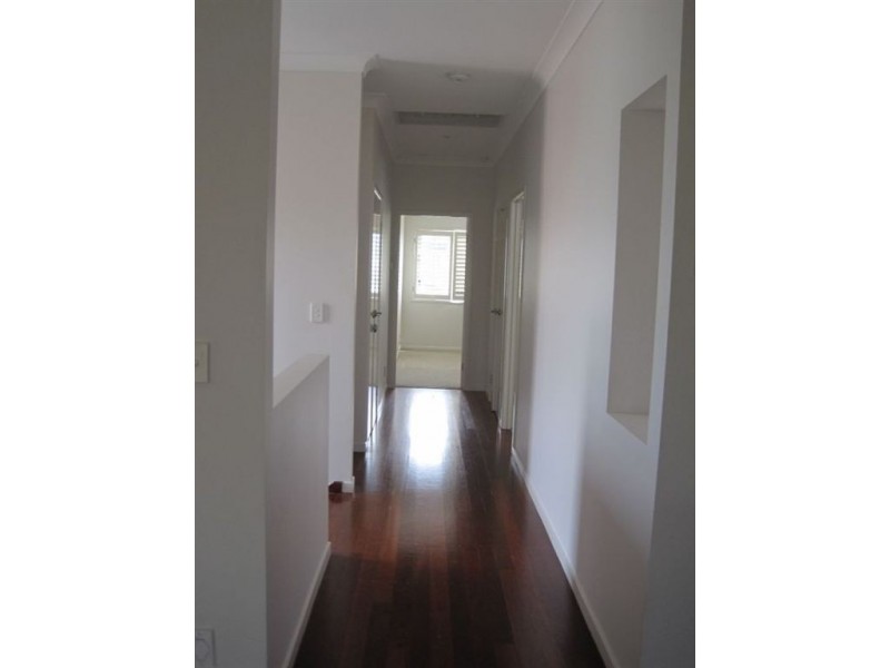 97 Tamaree Avenue, Wynnum QLD 4178