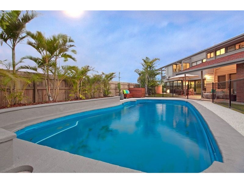 39 Warra Street, Wynnum QLD 4178