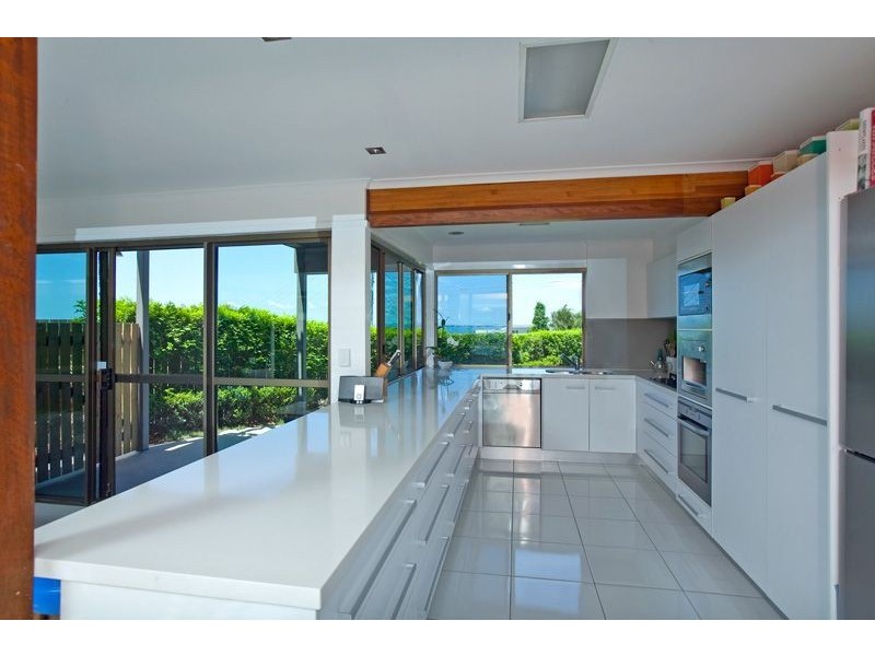 39 Warra Street, Wynnum QLD 4178