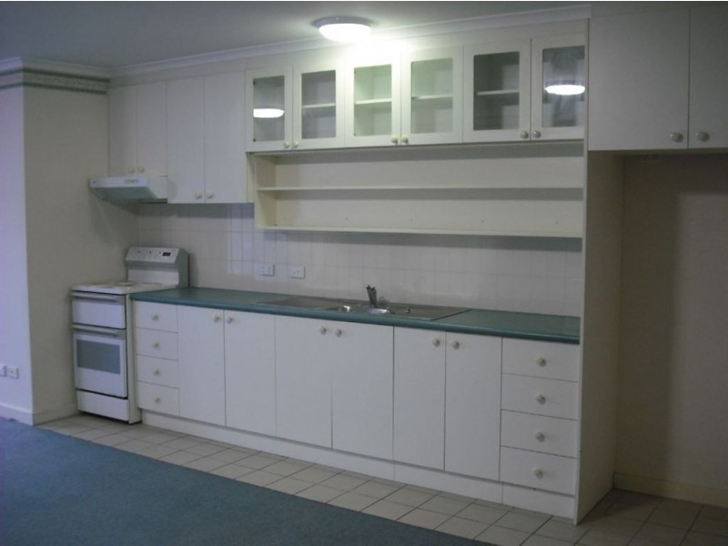 10 Oceana Street, Manly QLD 4179