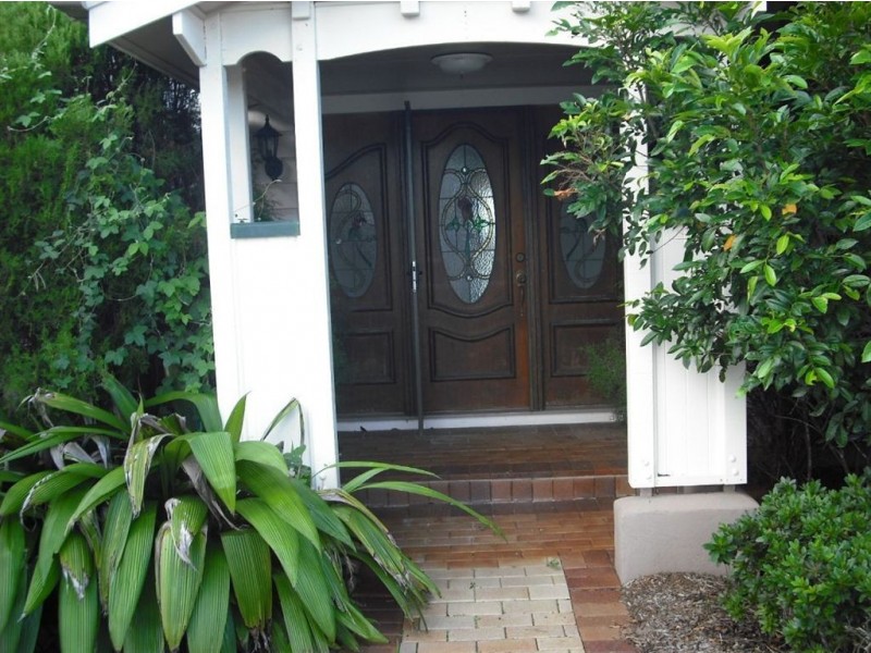 10 Oceana Street, Manly QLD 4179